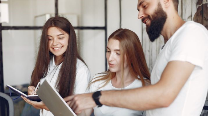 Abertas candidaturas ao apoio financeiro a planos de formação de associações de jovens Abertas candidaturas ao apoio financeiro a planos de formação de associações de jovens